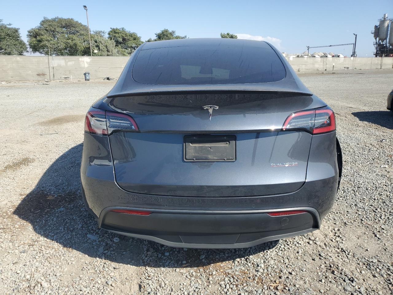 2022 Tesla Model Y VIN: 7SAYGDEF6NF344348 Lot: 71665445