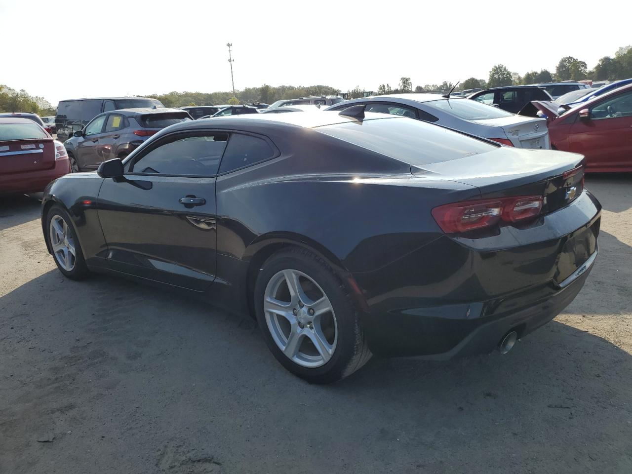 2020 Chevrolet Camaro Ls VIN: 1G1FB1RS4L0109105 Lot: 81239905