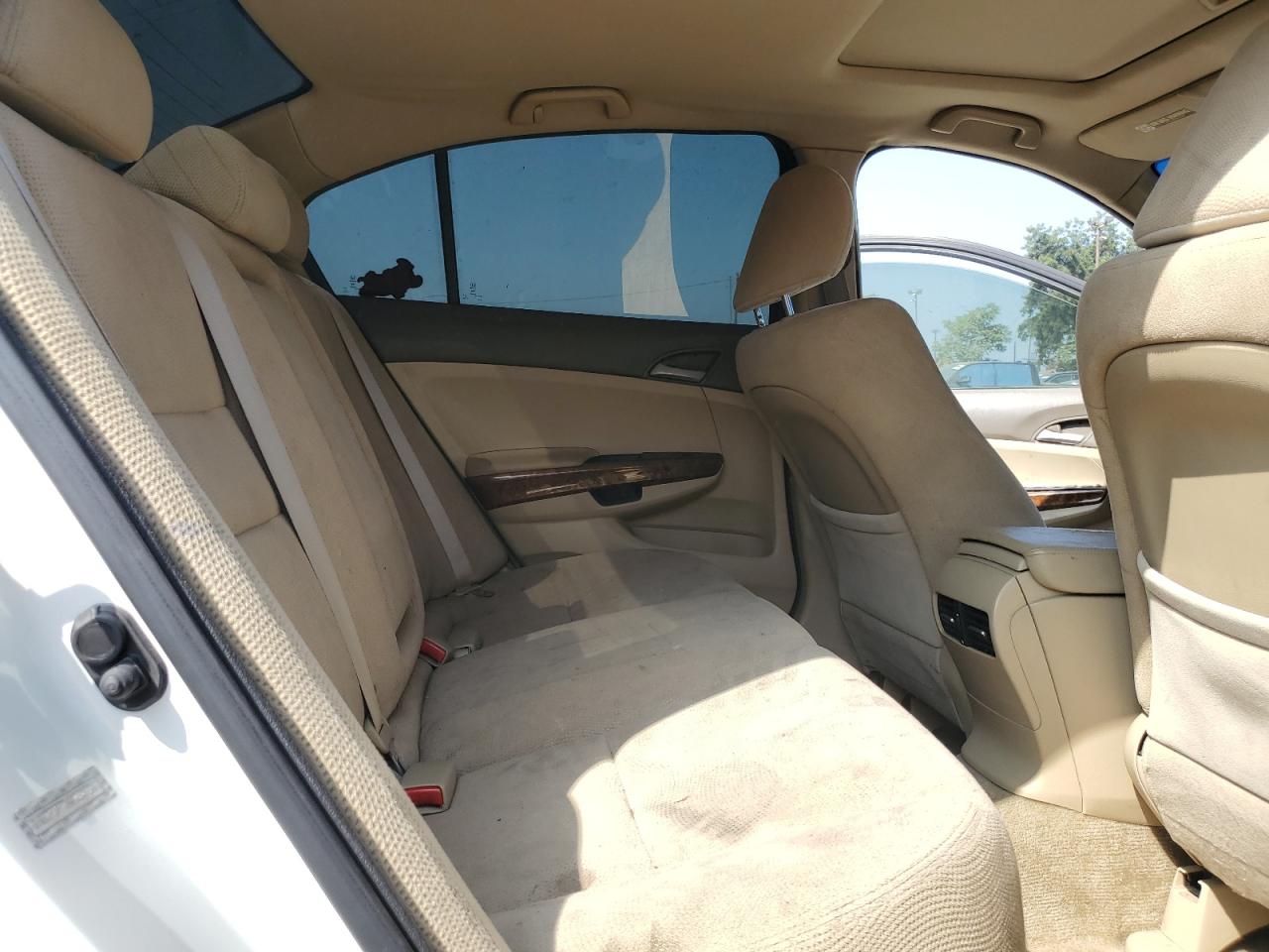 2010 Honda Accord Ex VIN: 1HGCP3F70AA030935 Lot: 80926705