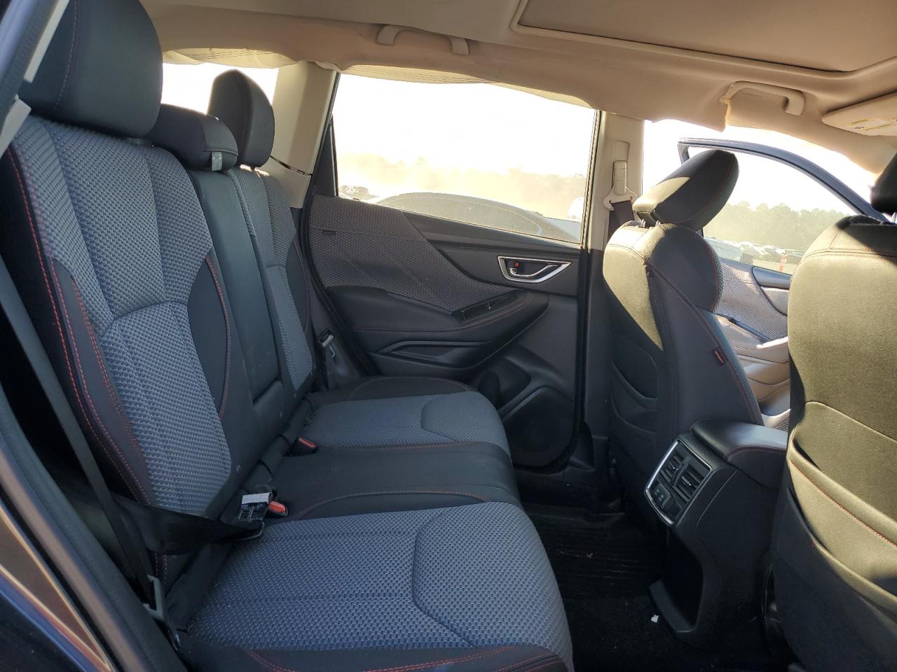 2019 Subaru Forester Sport VIN: JF2SKAPC9KH431239 Lot: 70786065