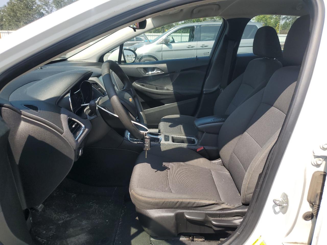 2018 Chevrolet Cruze Ls VIN: 1G1BC5SM8J7228603 Lot: 80388155