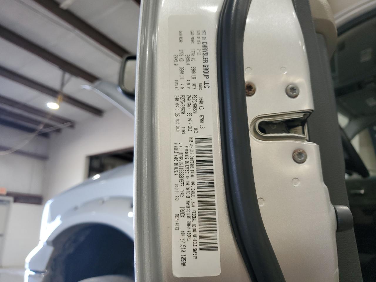 2011 Dodge Ram 1500 VIN: 1D7RV1GT1BS689977 Lot: 71823475