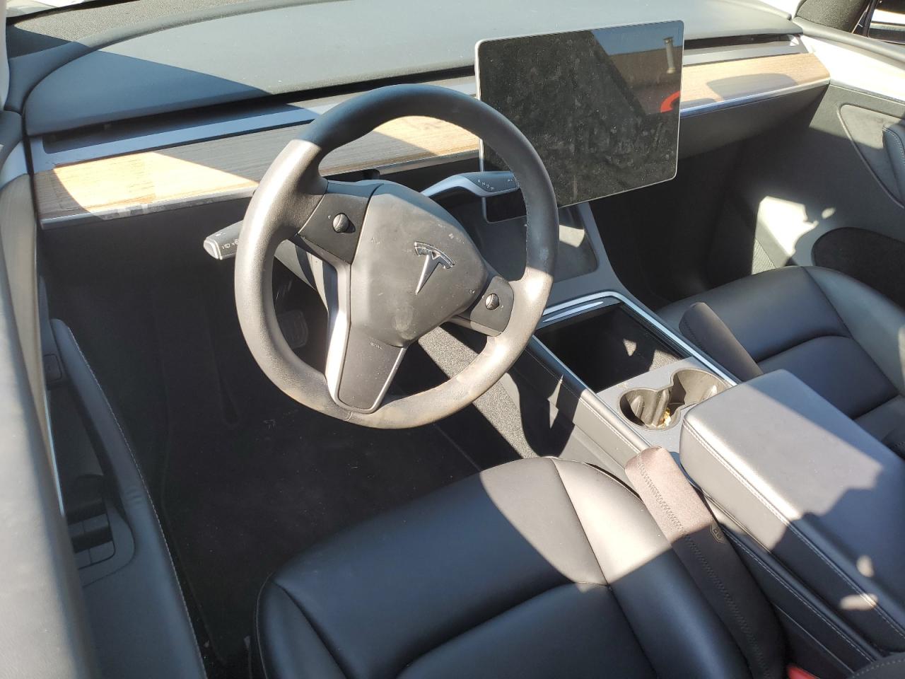 2023 Tesla Model Y VIN: 7SAYGAEE8PF942790 Lot: 81433705