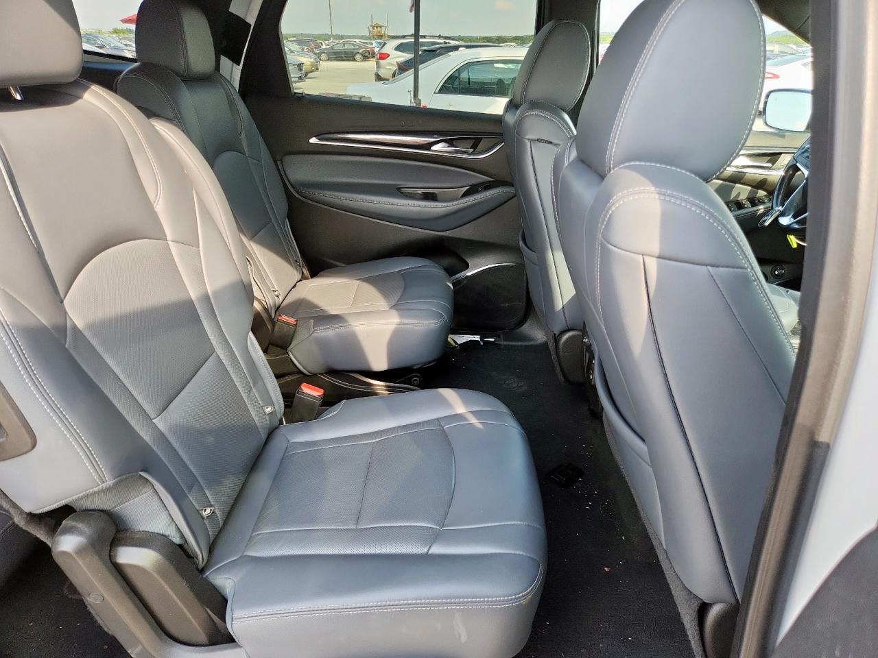 2022 Buick Enclave Essence VIN: 5GAERBKWXNJ189607 Lot: 80707445