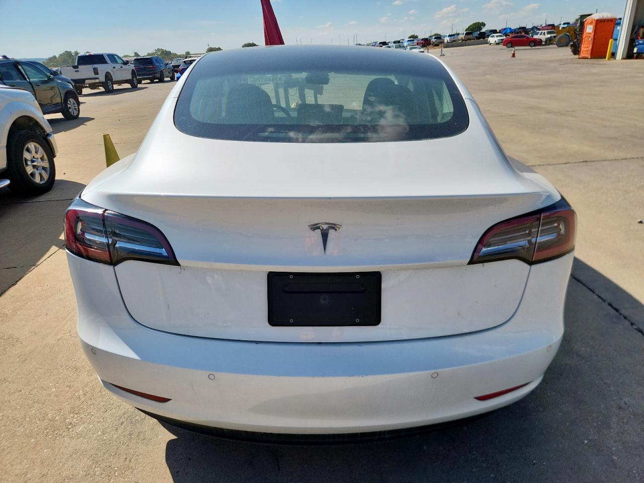 2020 Tesla Model 3 VIN: 5YJ3E1EA4LF597794 Lot: 83844175