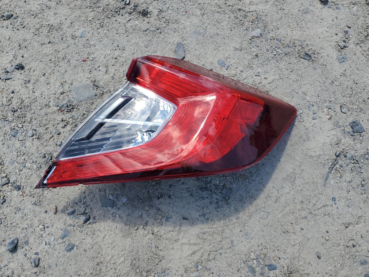 2020 Honda Civic Lx VIN: 19XFC2F64LE010633 Lot: 81749925