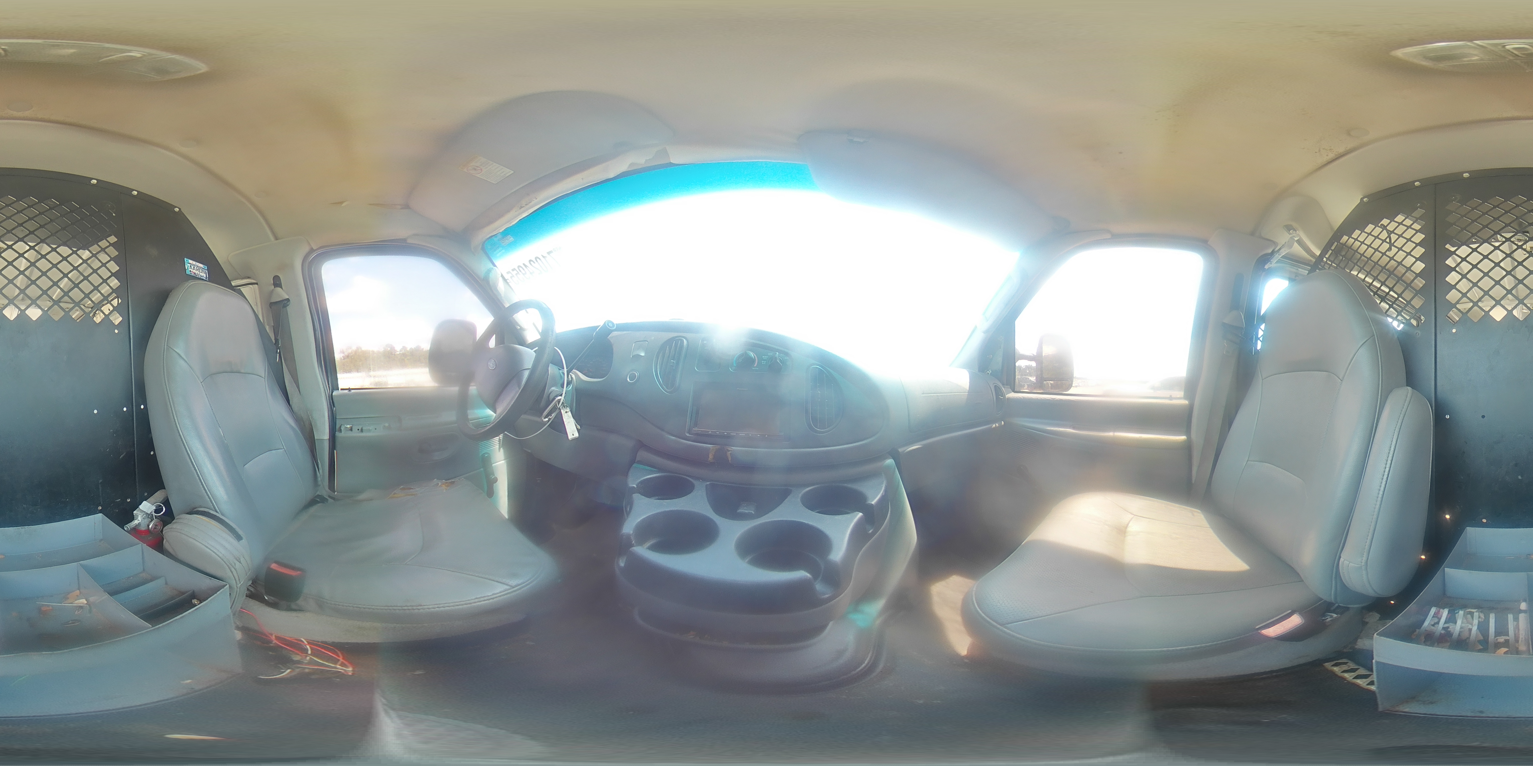 2005 Ford Econoline E250 Van VIN: 1FTNE24W25HA42082 Lot: 71024955