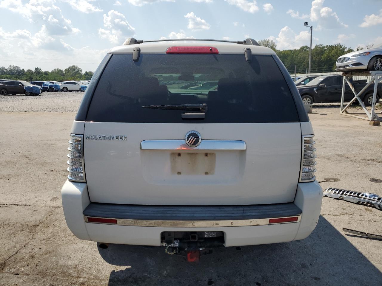 2008 Mercury Mountaineer Luxury VIN: 4M2EU37E98UJ12307 Lot: 80564005