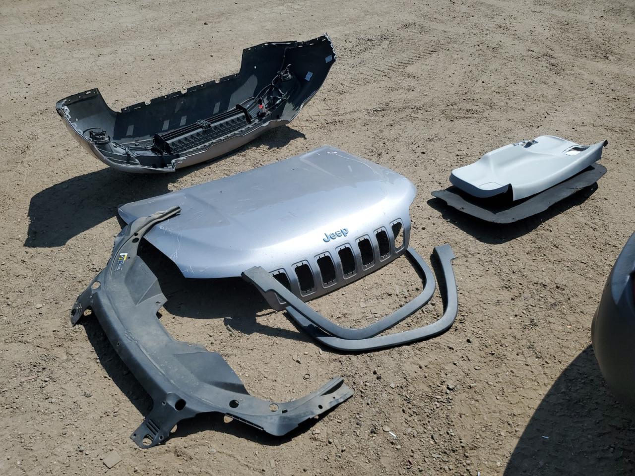 2019 Jeep Cherokee Limited VIN: 1C4PJMDNXKD299484 Lot: 70094705