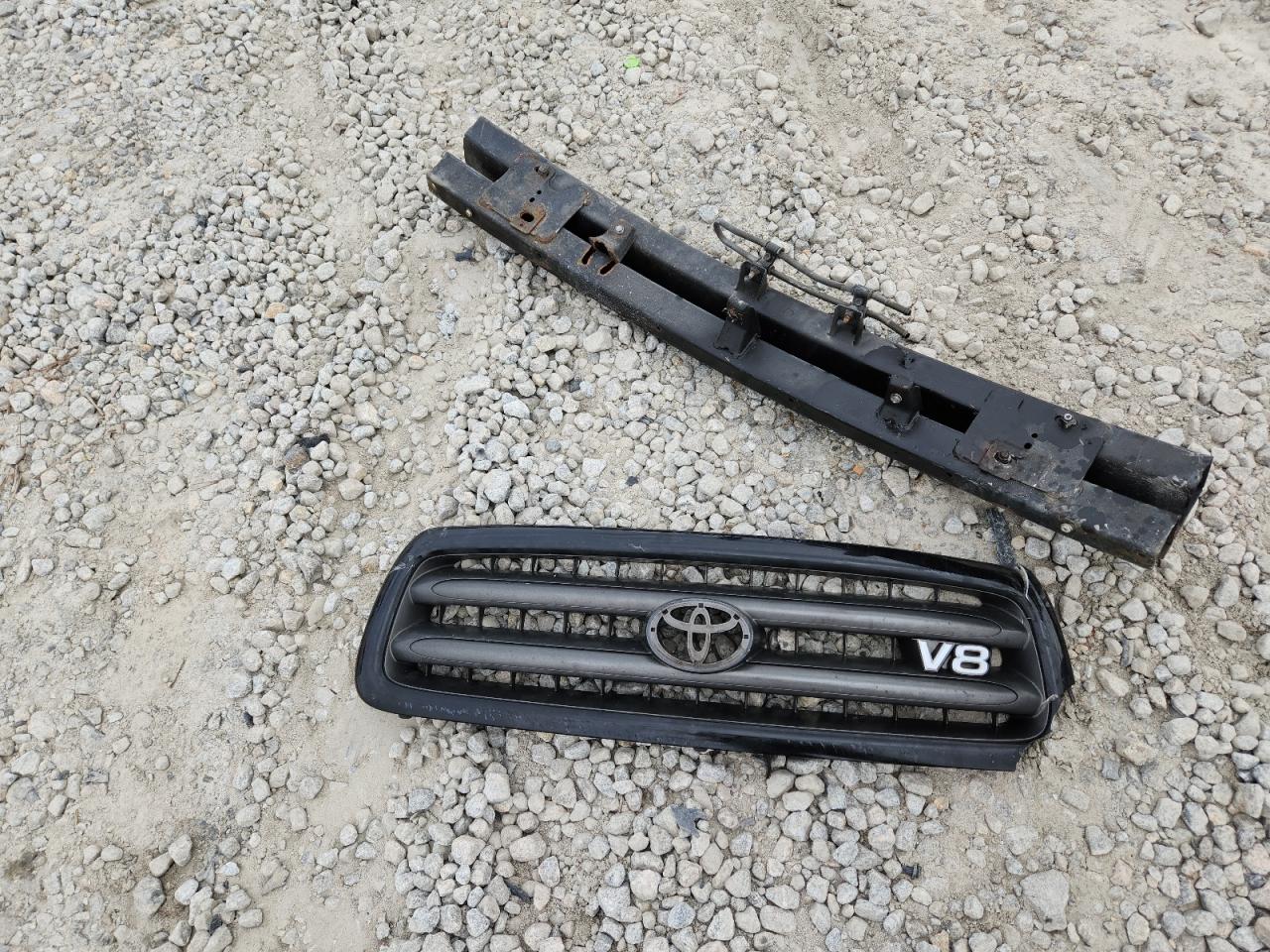 2004 Toyota Sequoia Sr5 VIN: 5TDZT34A34S228340 Lot: 84228185