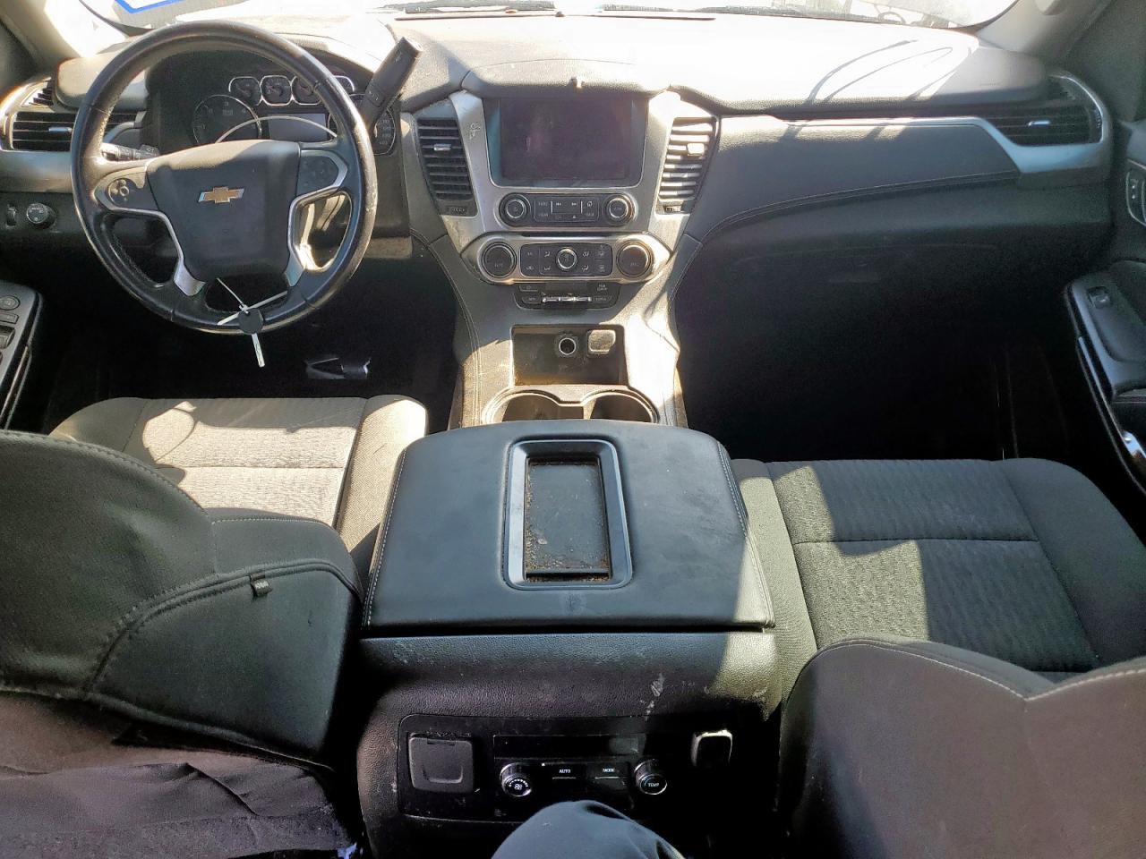 2019 Chevrolet Tahoe C1500 Ls VIN: 1GNSCAKC0KR263480 Lot: 71227445