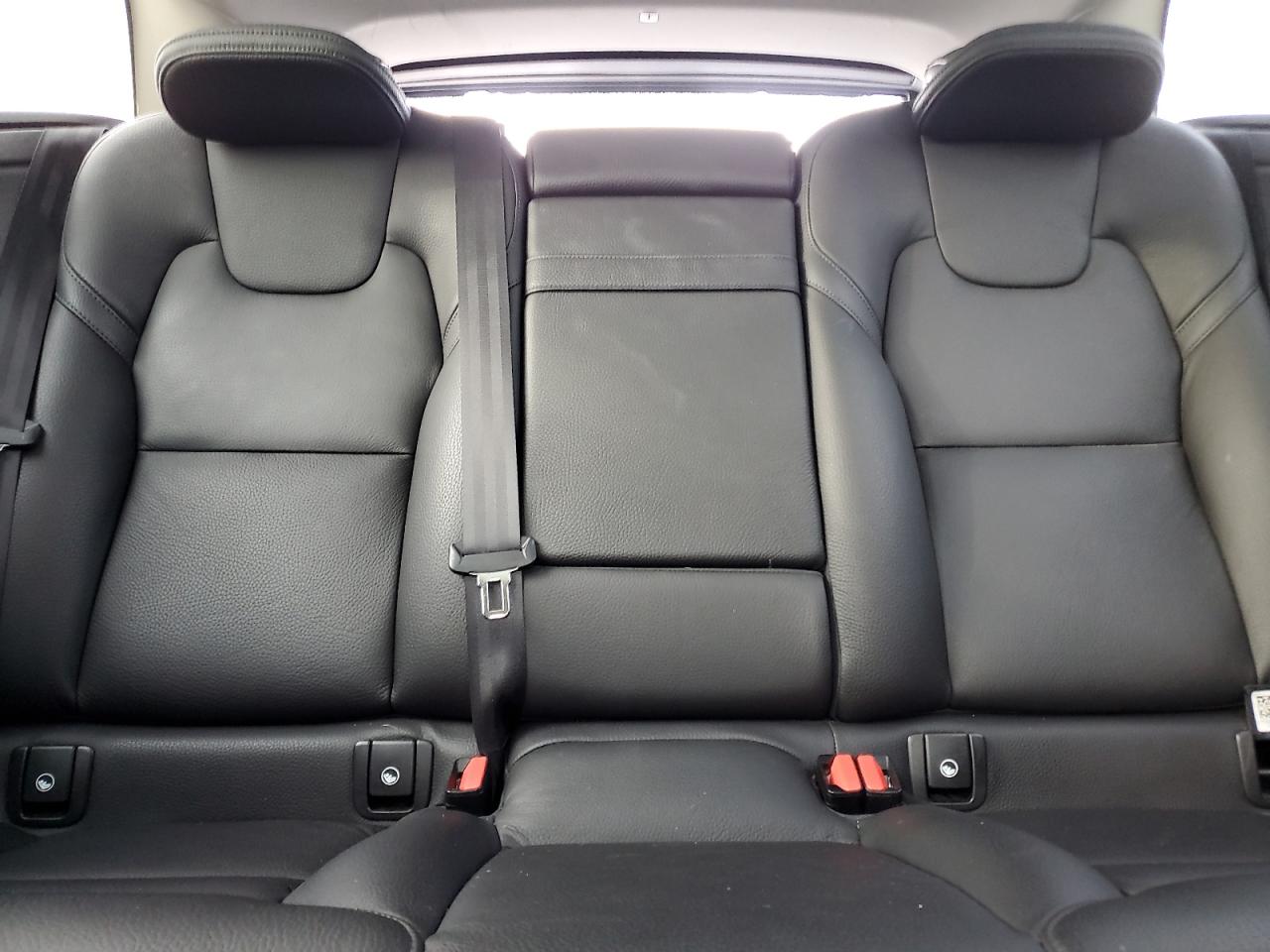 2020 Volvo Xc60 T6 Momentum VIN: YV4A22RK4L1513696 Lot: 84231905