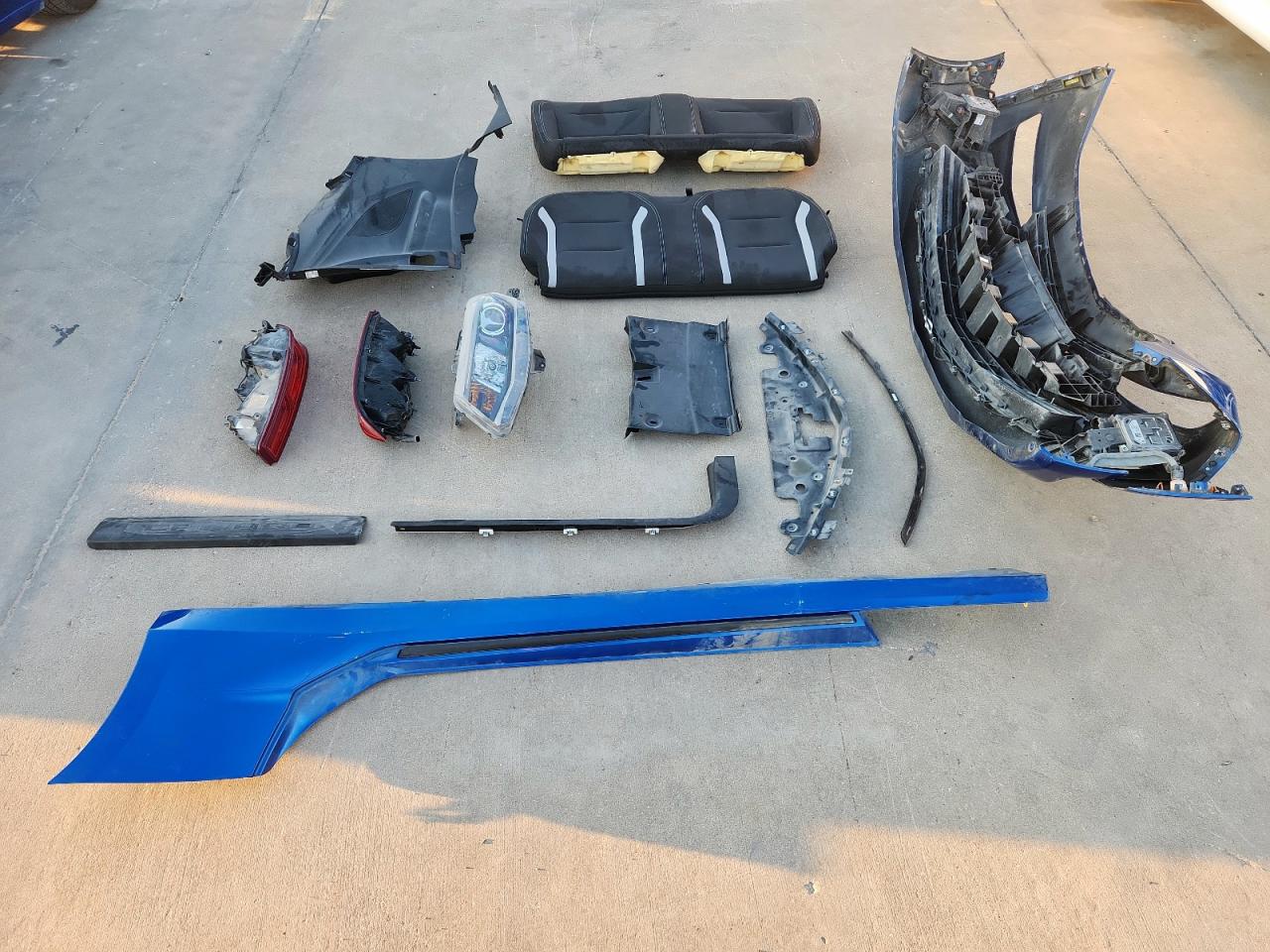 2016 Chevrolet Camaro Lt VIN: 1G1FB1RX5G0191041 Lot: 83772915