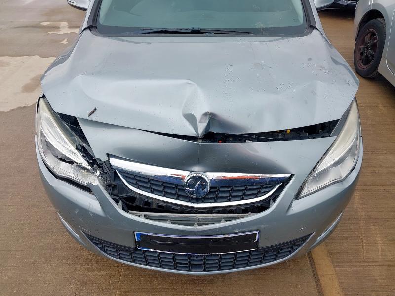 2011 VAUXHALL ASTRA 1.6I 16V EXCLUSIV 5DR AUTO