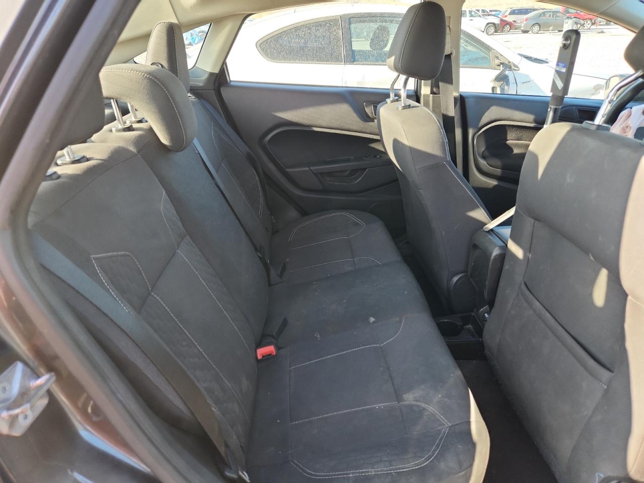 2019 Ford Fiesta Se VIN: 3FADP4BJ4KM148698 Lot: 80968085