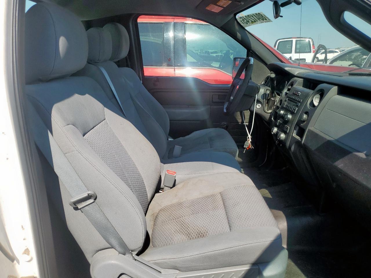 2011 Ford F150 VIN: 1FTMF1CM1BKD38762 Lot: 80412245