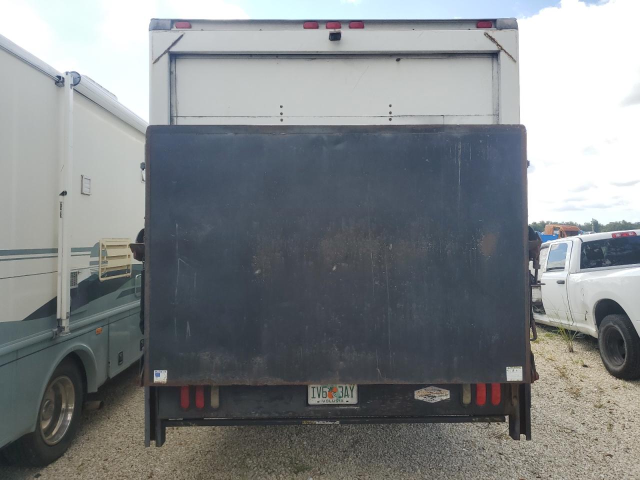2006 Isuzu Npr VIN: 4KLB4B1U26J800960 Lot: 81281725