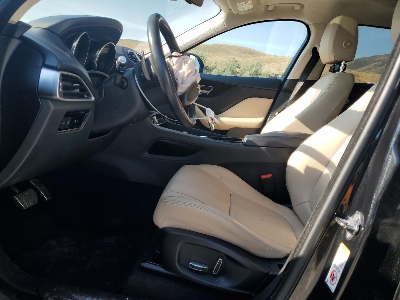 2019 Jaguar F-Pace Premium VIN: SADCJ2FN1KA607017 Lot: 71505225