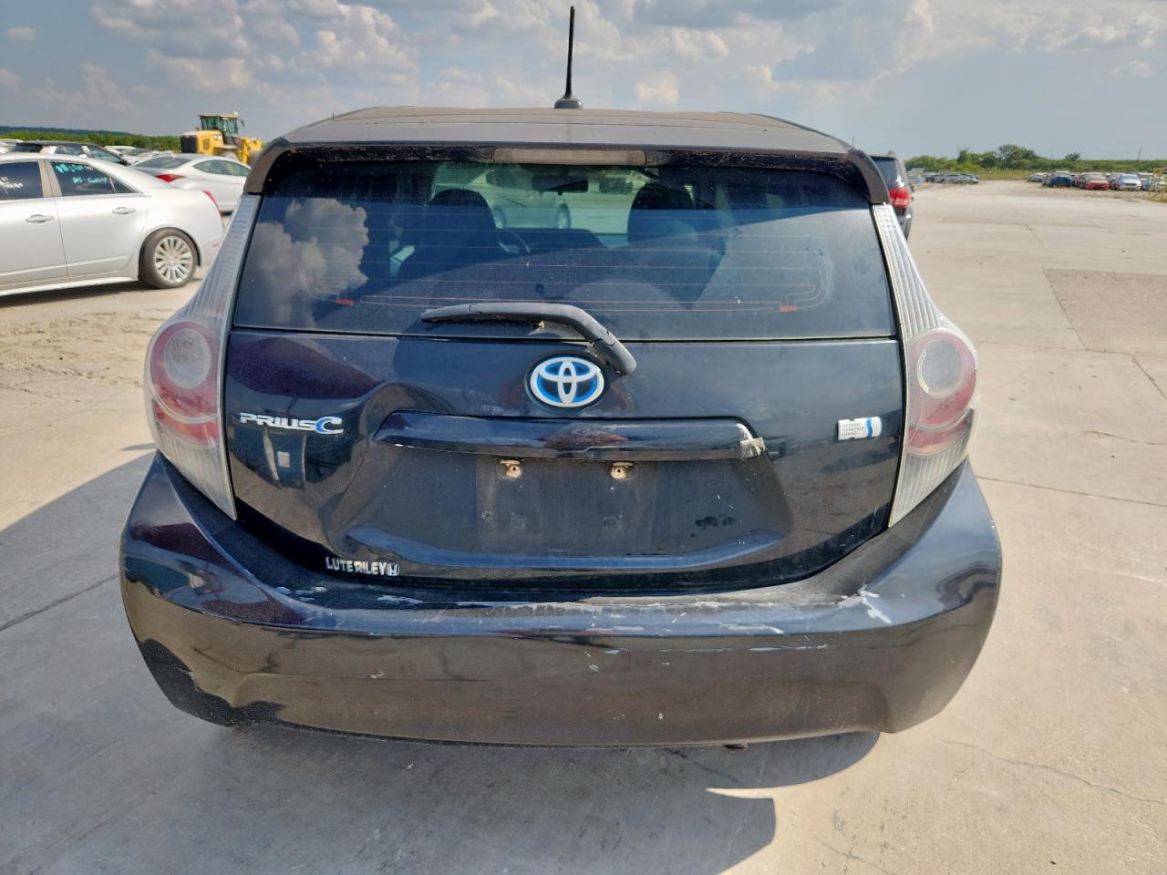 2012 Toyota Prius C VIN: JTDKDTB37C1524721 Lot: 81414465