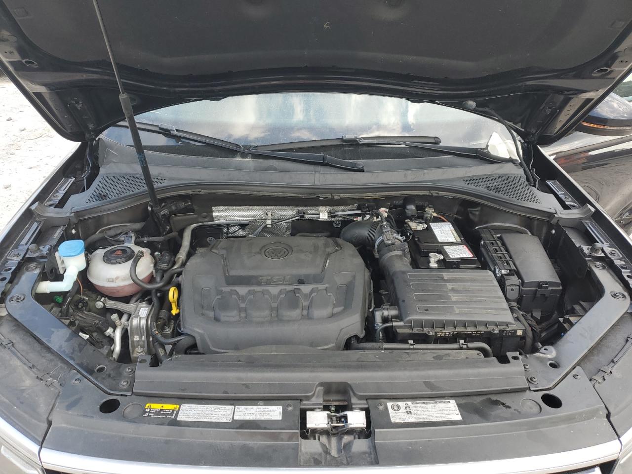 2020 Volkswagen Tiguan Sel Premium R-Line VIN: 3VV4B7AX4LM067901 Lot: 80340275