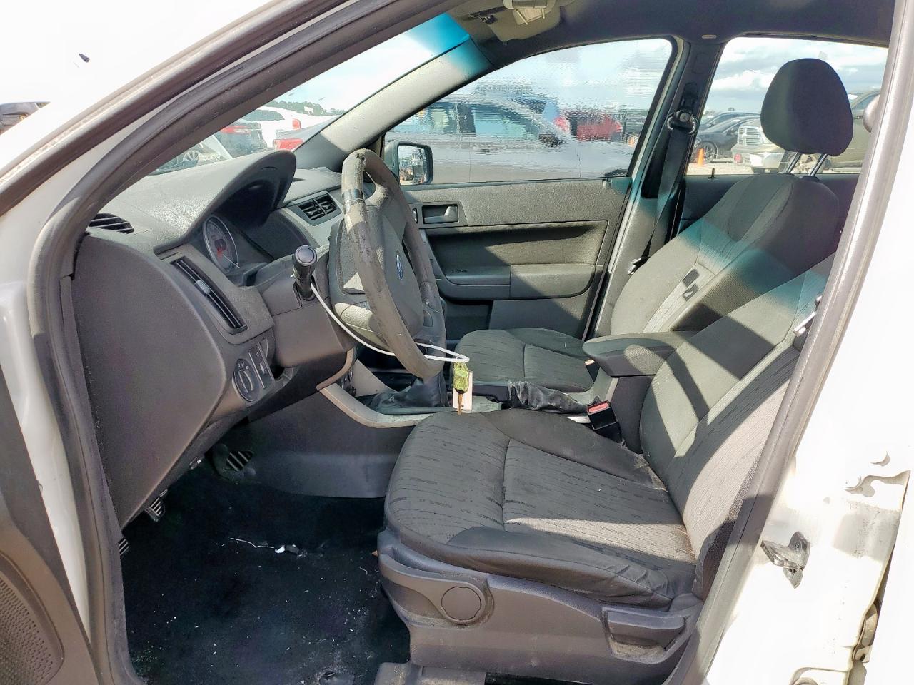 2009 Ford Focus Se VIN: 1FAHP35N19W190671 Lot: 81789295