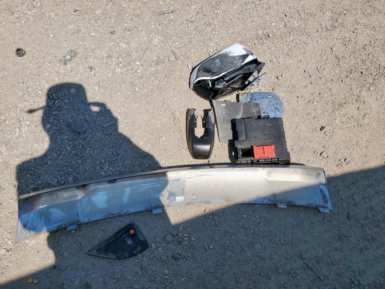 2021 GMC Yukon Denali VIN: 1GKS1DKL1MR400790 Lot: 71708565