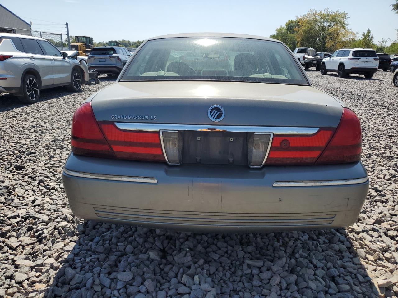 2004 Mercury Grand Marquis Ls VIN: 2MEHM75W54X642085 Lot: 72082865