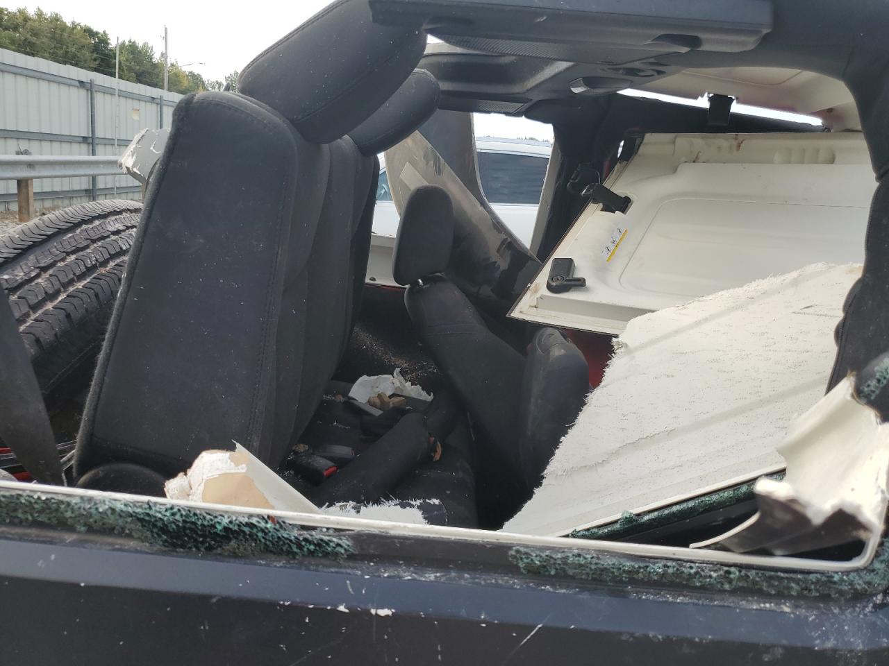 2015 Jeep Wrangler Sport VIN: 1C4AJWAG3FL711005 Lot: 80410485