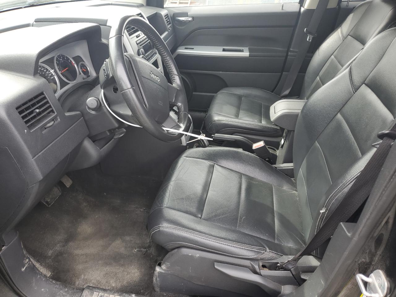 2008 Jeep Compass Limited VIN: 1J8FF57W08D542096 Lot: 70907155