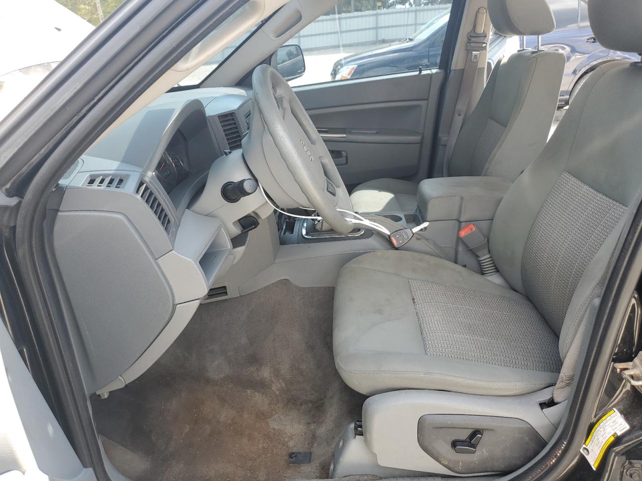 2007 Jeep Grand Cherokee Laredo VIN: 1J8GR48K47C628579 Lot: 81280495