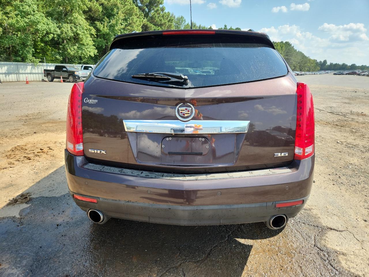 2015 Cadillac Srx Luxury Collection VIN: 3GYFNBE3XFS567385 Lot: 72070525