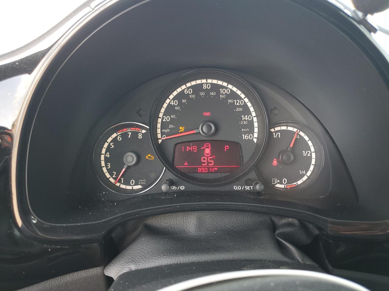 2015 Volkswagen Beetle 1.8T VIN: 3VWF17AT9FM626223 Lot: 80319985