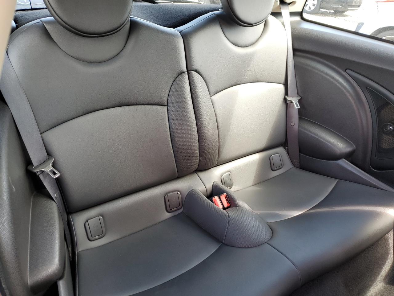 2012 Mini Cooper S VIN: WMWSV3C50CTY18590 Lot: 81165735