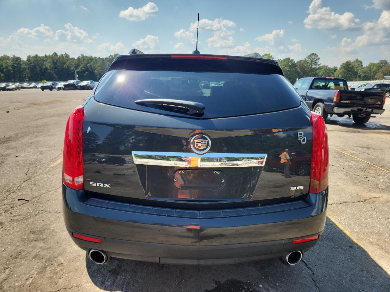2015 Cadillac Srx Luxury Collection VIN: 3GYFNBE3XFS561957 Lot: 81231205