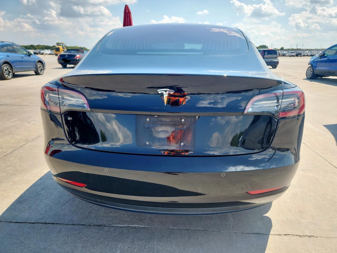 2018 Tesla Model 3 VIN: 5YJ3E1EA3JF042414 Lot: 70762685