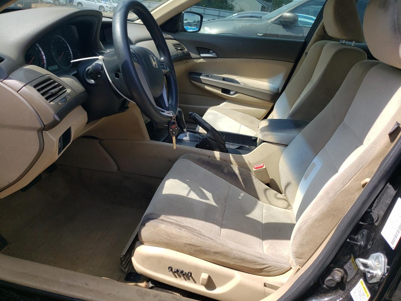 2010 Honda Accord Lxp VIN: 1HGCP2F42AA138568 Lot: 81256435