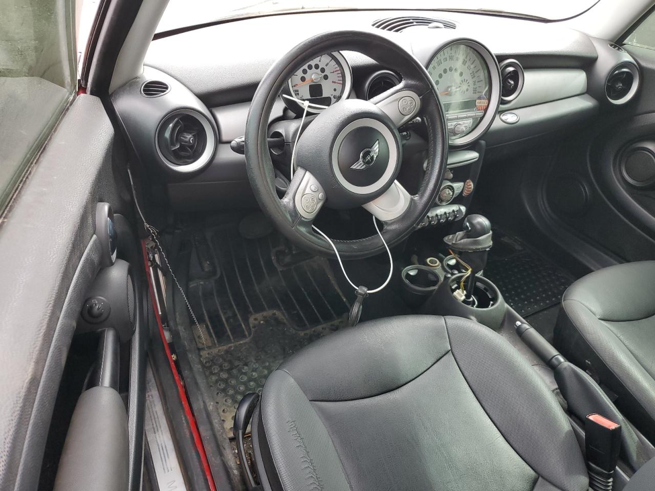 2009 Mini Cooper VIN: WMWMF33599TZ21134 Lot: 81788755