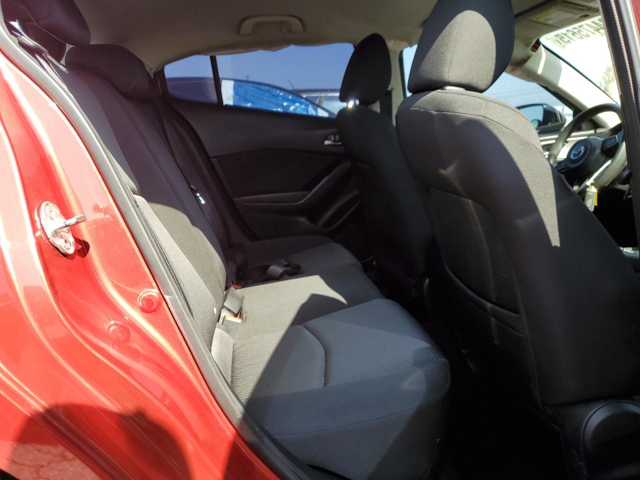 2018 Mazda 3 Sport VIN: 3MZBN1K77JM199683 Lot: 84475615