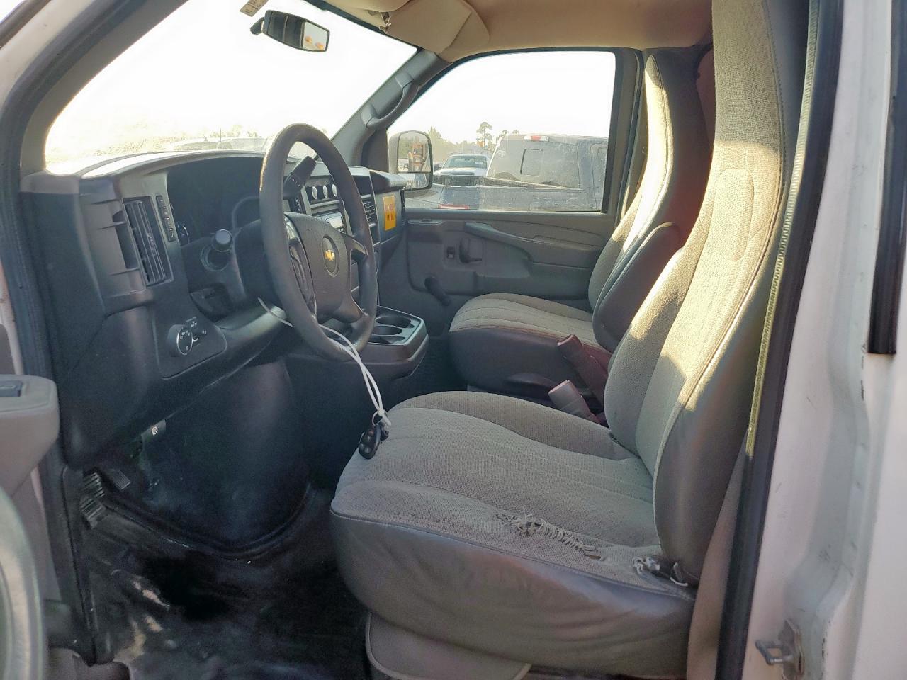 2013 Chev Express G2500 VIN: 1GCWGFBA9D1174034 Lot: 70538335