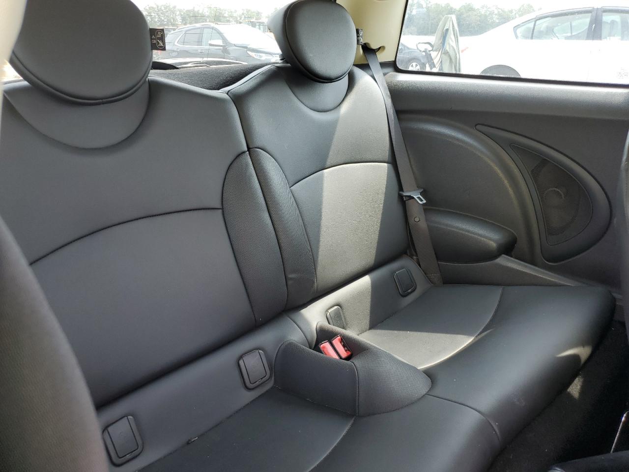 2012 Mini Cooper VIN: WMWSU3C52CT257604 Lot: 71843805