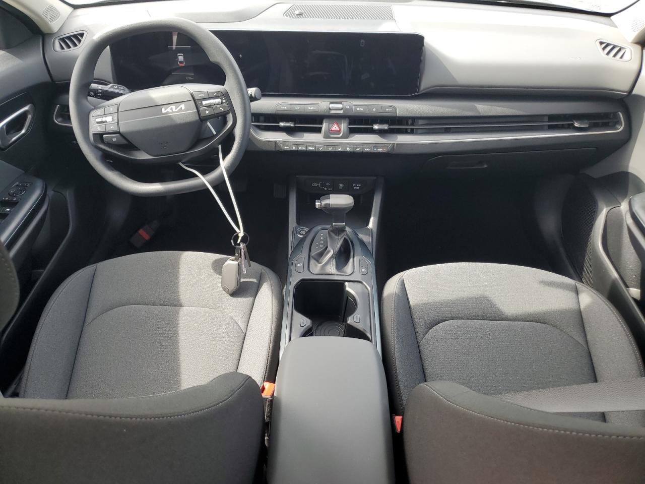 2025 Kia K4 Lx VIN: 3KPFT4DE8SE135431 Lot: 84737325