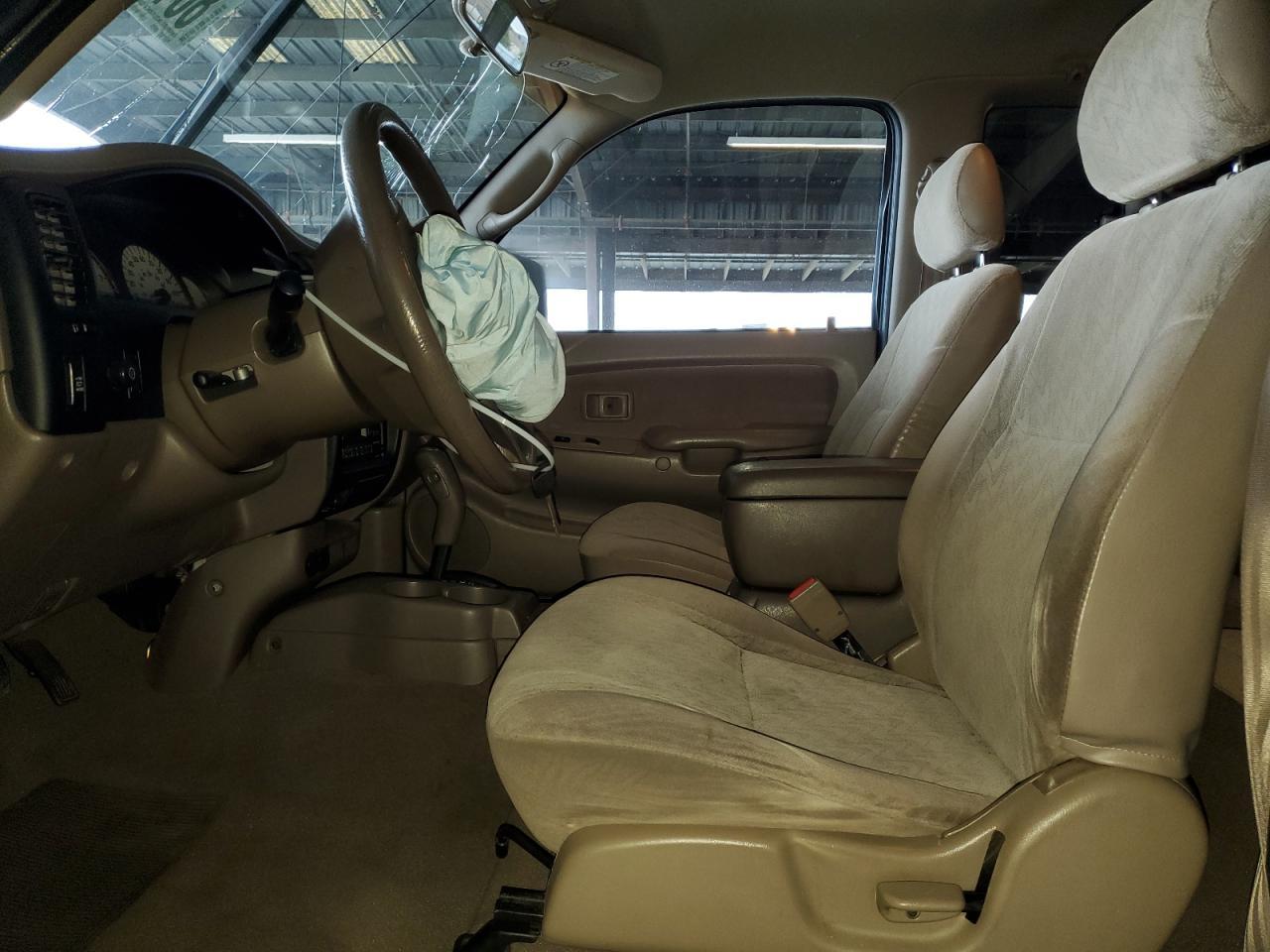 2002 Toyota Tacoma Xtracab Prerunner VIN: 5TESN92N82Z038215 Lot: 80173315