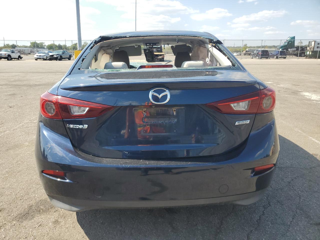 2015 Mazda 3 Touring VIN: 3MZBM1V72FM167519 Lot: 81741205