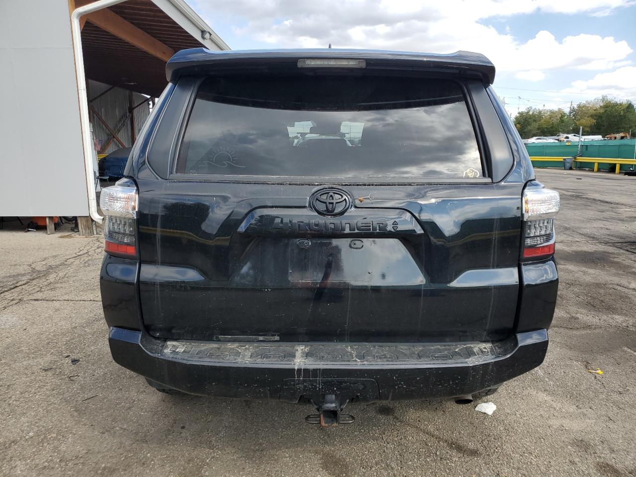 2022 Toyota 4Runner Sr5/Sr5 Premium VIN: JTENU5JRXN6062705 Lot: 80586165