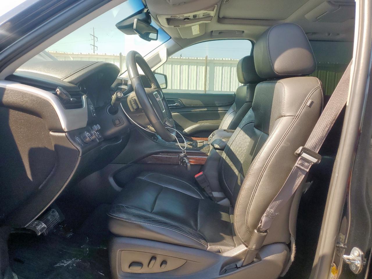 2016 GMC Yukon Xl K1500 Slt VIN: 1GKS2GKC1GR154441 Lot: 71863495