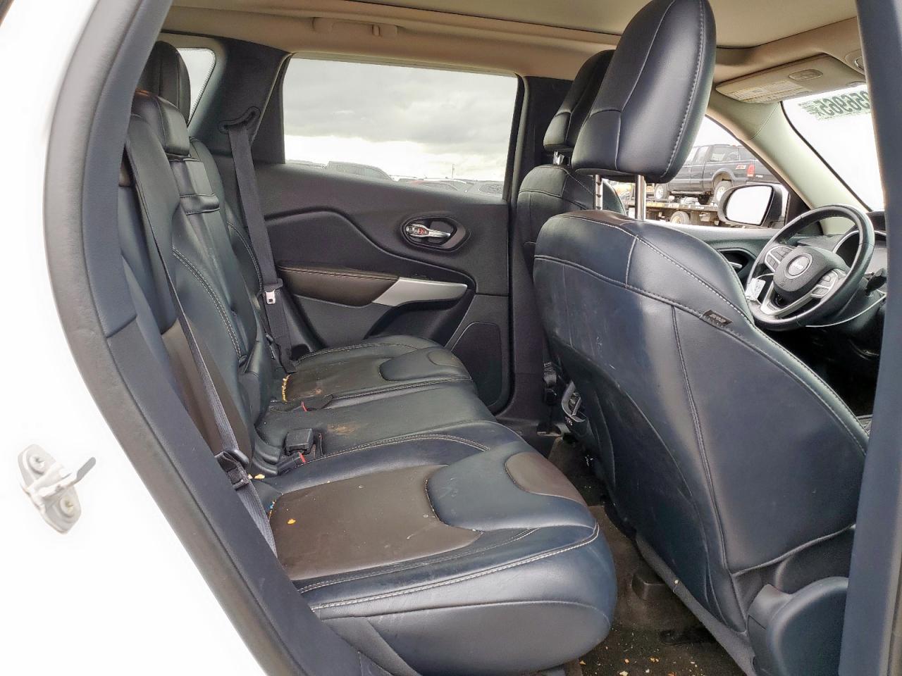 2017 Jeep Cherokee Limited VIN: 1C4PJMDB3HW656104 Lot: 83956965