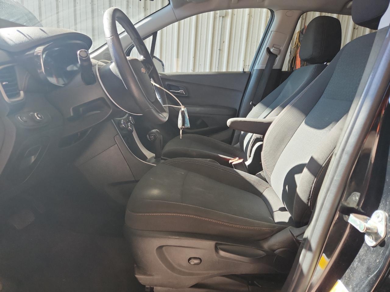 2019 Chevrolet Trax Ls VIN: 3GNCJKSB8KL242052 Lot: 71267635