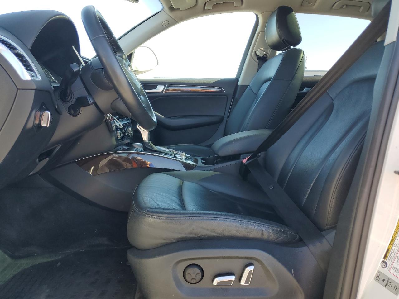 2014 Audi Q5 Premium Plus VIN: WA1LFAFP0EA128451 Lot: 70715365