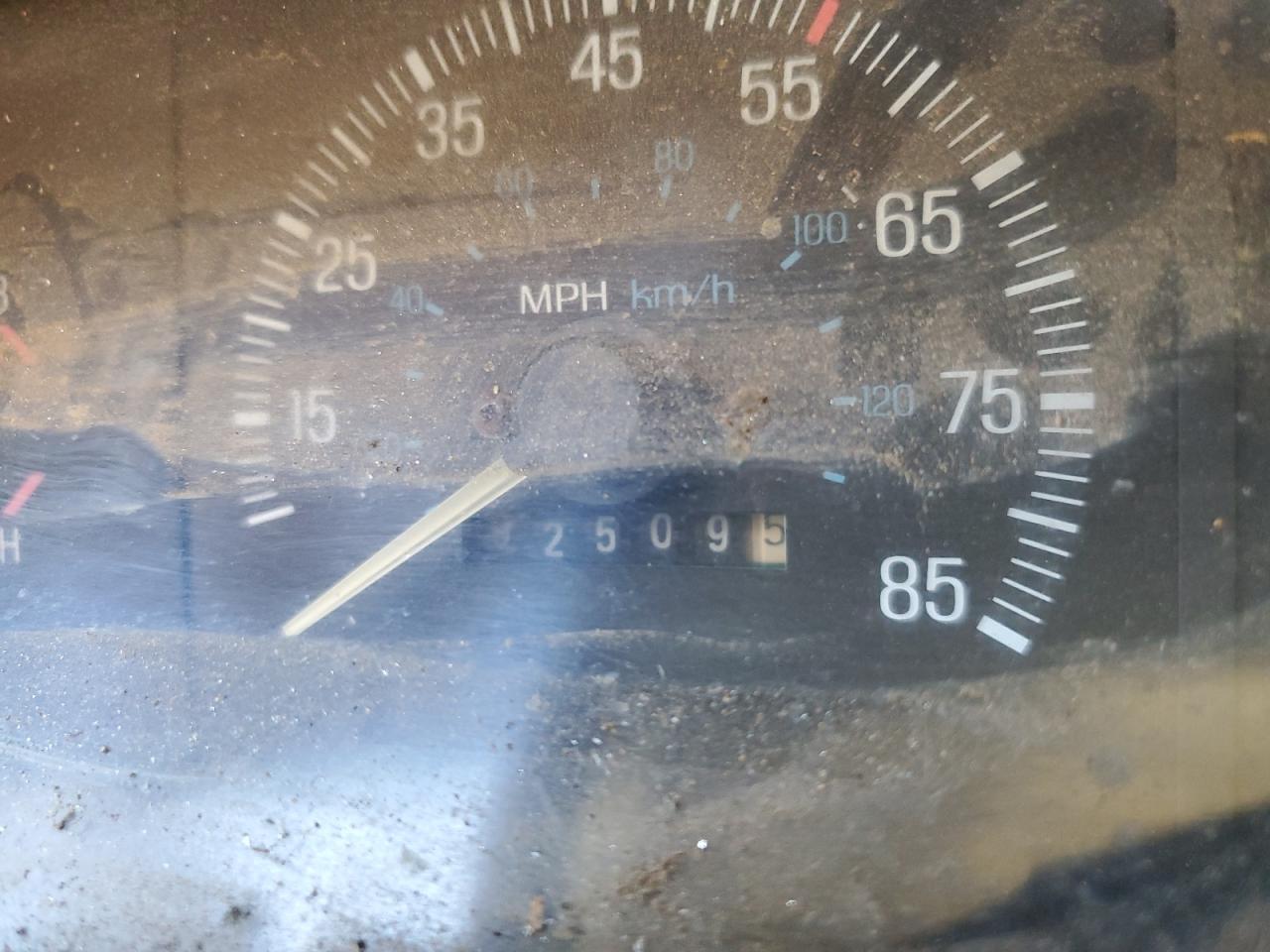 1988 Ford F350 VIN: 1FDJF37H0JNA57282 Lot: 70377205