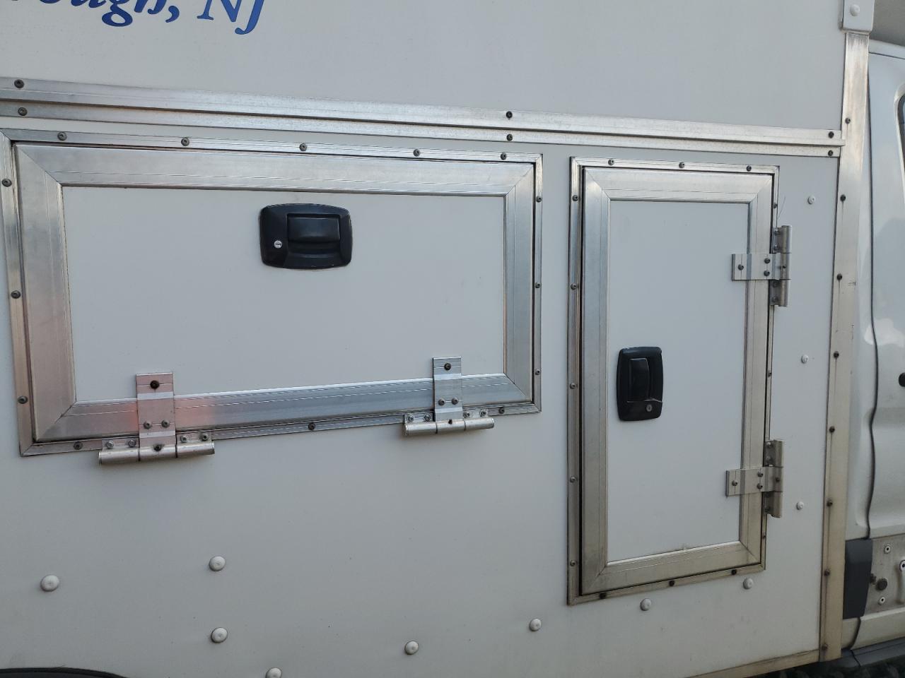 2017 Ford Transit T-350 VIN: 1FDBW5PM5HKA53172 Lot: 70468015